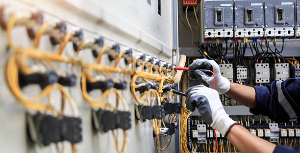 Professional Electrician technician working in Olathe, KS
